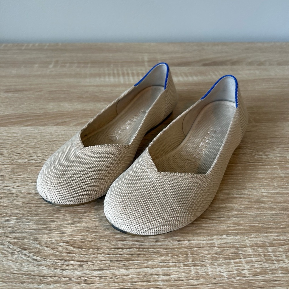 Women's Rothy’s Round-Toe Beige Flats